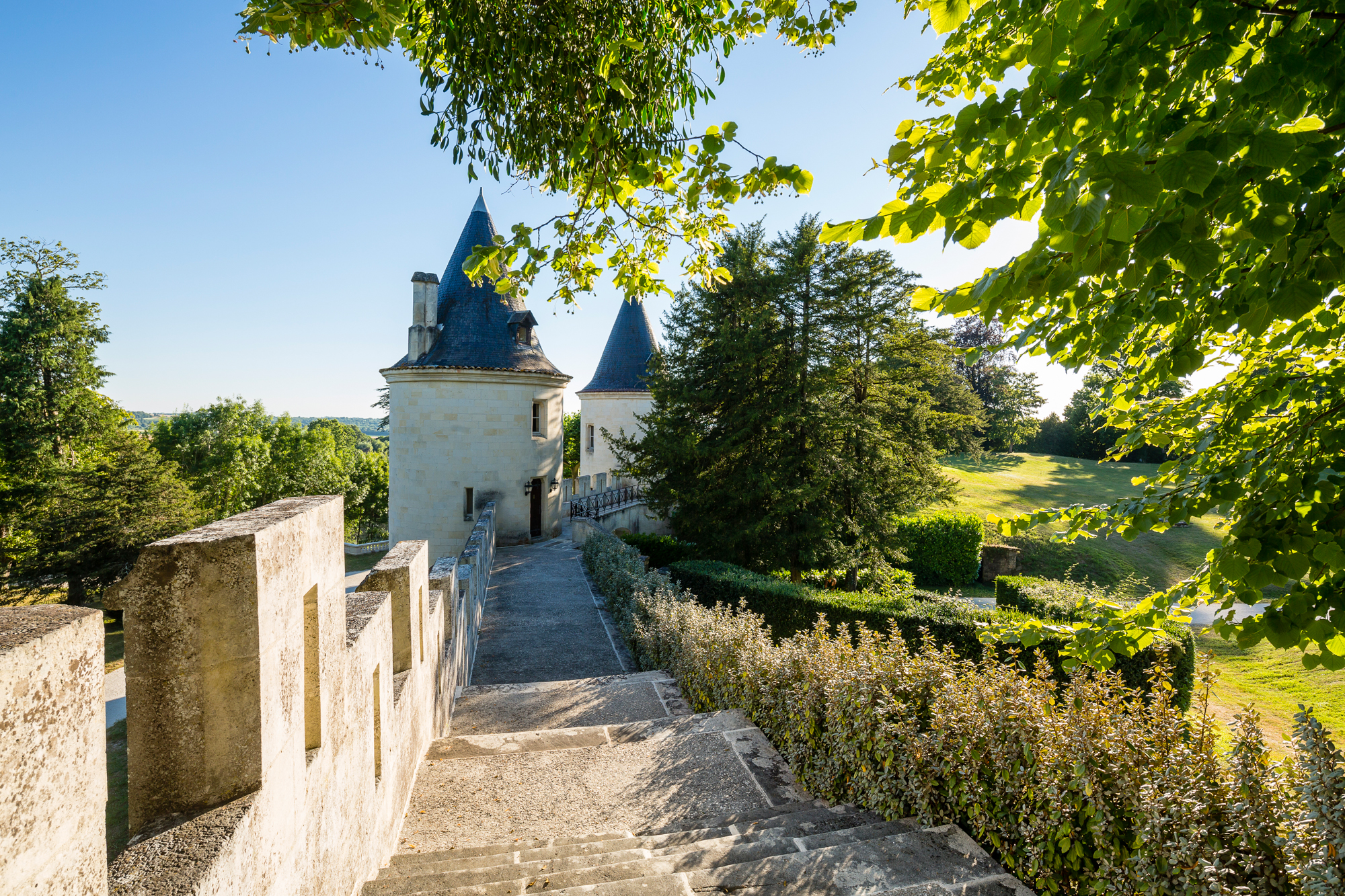 SINA Chateau De Mirambeau (75 km. from Bordeaux ...
